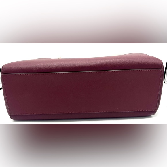 Michael Kors Susannah Tote - Picture 7 of 14